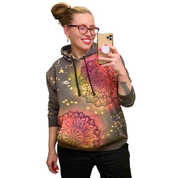 Next Live Show June 22, 615pm Sunday. Like this post to save a link to my closet - Picture 13 of 16